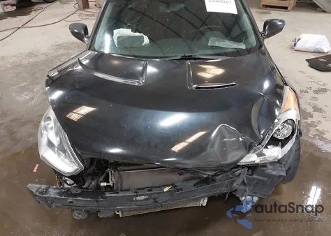 2013 Hyundai Veloster из США, поврежденный, VIN KMHTC6AD1DU147379